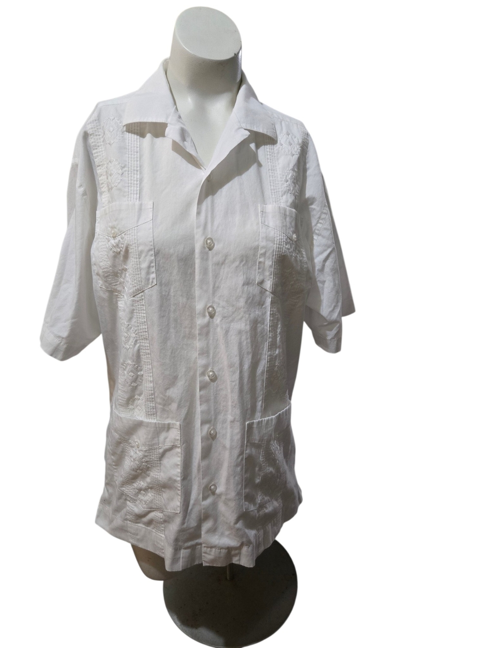 Havanera Women's White Embroidered Guayabera Camp Shirt 4 Pocket Button Up S
